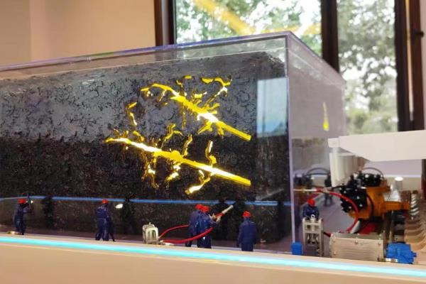 煤矿顶板冒落事故的危害与高分子加固材料的应用